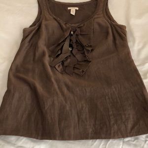 Sleeveless blouse
